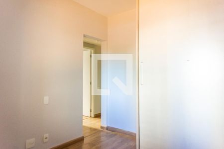 Apartamento à venda com 121m², 3 quartos e 2 vagas Apartamento à venda com 121m², 3 quartos e 2 vagasQuarto 2