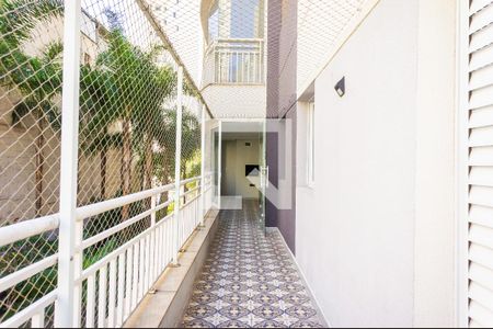 Apartamento à venda com 121m², 3 quartos e 2 vagas Apartamento à venda com 121m², 3 quartos e 2 vagasVaranda