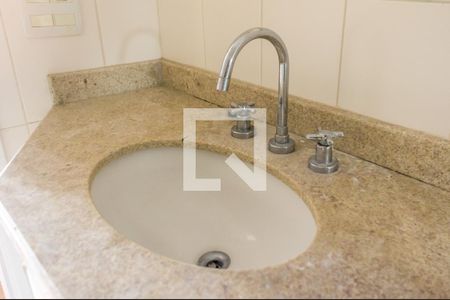 Apartamento à venda com 121m², 3 quartos e 2 vagas Apartamento à venda com 121m², 3 quartos e 2 vagasDetalhe Pia