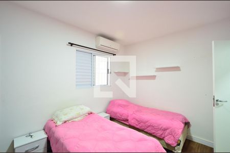 Casa à venda com 181m², 4 quartos e 2 vagasSuíte 2