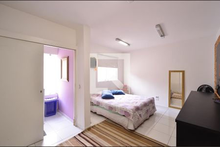 Casa à venda com 181m², 4 quartos e 2 vagasQuarto 4