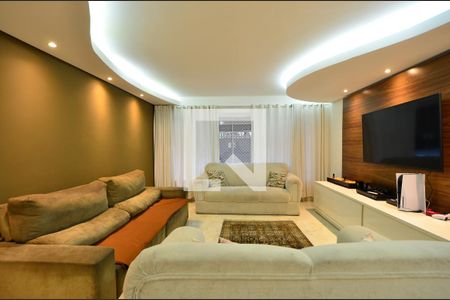 Sala de casa à venda com 4 quartos, 181m² em Planalto Paulista, São Paulo