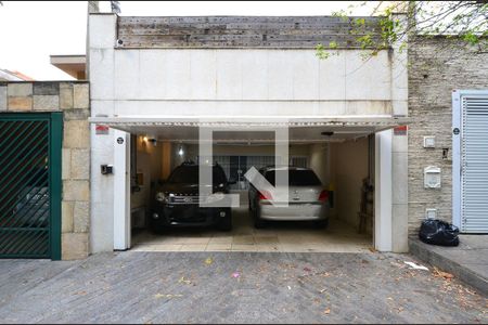 Casa à venda com 181m², 4 quartos e 2 vagasGaragem