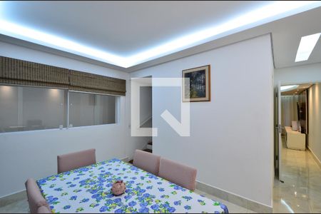 Sala de Jantar de casa à venda com 4 quartos, 181m² em Planalto Paulista, São Paulo