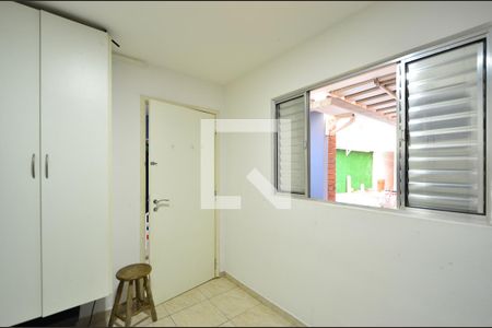 Casa à venda com 181m², 4 quartos e 2 vagasQuarto de Serviço