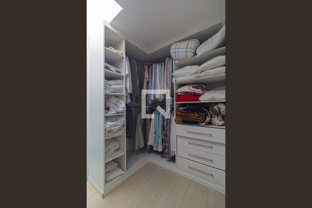 Casa para alugar com 500m², 3 quartos e 4 vagas Casa para alugar com 500m², 3 quartos e 4 vagasCloset do quarto 3