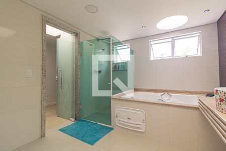 Casa para alugar com 500m², 3 quartos e 4 vagas Casa para alugar com 500m², 3 quartos e 4 vagasBanheiro do Quarto 3