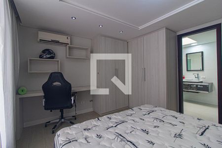 Casa para alugar com 500m², 3 quartos e 4 vagas Casa para alugar com 500m², 3 quartos e 4 vagasQuarto 1