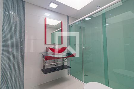 Casa para alugar com 500m², 3 quartos e 4 vagas Casa para alugar com 500m², 3 quartos e 4 vagasBanheiro do Quarto 2