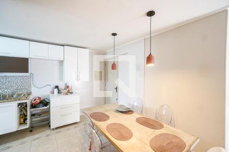 Apartamento à venda com 97m², 3 quartos e 2 vagasCopa e cozinha