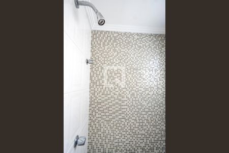 Apartamento à venda com 97m², 3 quartos e 2 vagasChuveiro