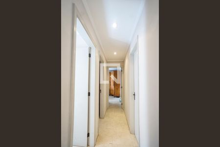 Apartamento à venda com 97m², 3 quartos e 2 vagasCorredor dos quartos