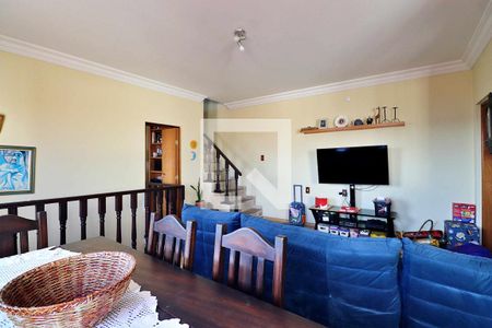 Casa à venda com 340m², 3 quartos e 4 vagasCasa 2 - Sala