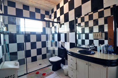 Casa à venda com 340m², 3 quartos e 4 vagasCasa 2 - Banheiro Social