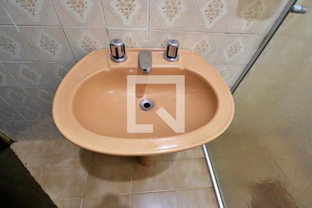 Casa à venda com 340m², 3 quartos e 4 vagasCasa 1 - Banheiro do Quarto 3