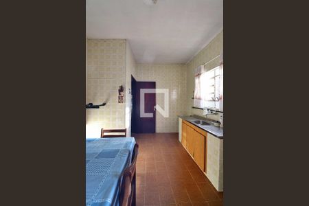 Casa à venda com 340m², 3 quartos e 4 vagasCasa 1 - Cozinha