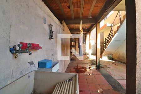 Casa à venda com 340m², 3 quartos e 4 vagasCasa 1 - Área de Serviço