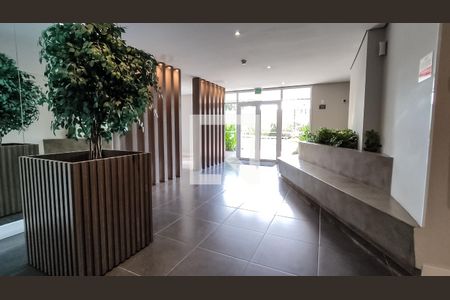 Hall social de apartamento para alugar com 1 quarto, 47m² em Parque Industrial Tomas Edson, São Paulo