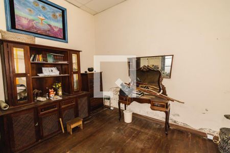 Casa à venda com 240m², 6 quartos e sem vagaCasa 2 Quarto 1