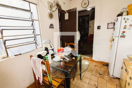 Casa à venda com 240m², 6 quartos e sem vagaCasa 2 Cozinha