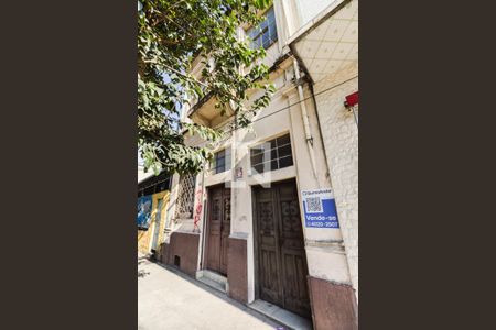 Casa à venda com 240m², 6 quartos e sem vagaFachada