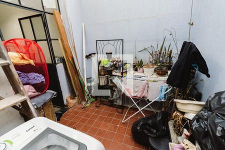 Casa à venda com 240m², 6 quartos e sem vagaCasa 1 Lavanderia