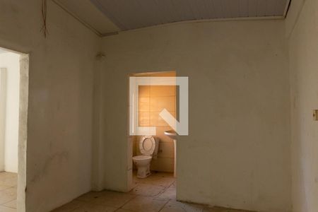 Casa à venda com 87m², 3 quartos e 3 vagas Casa à venda com 87m², 3 quartos e 3 vagasBanheiro de Serviço