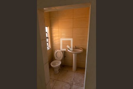 Casa à venda com 87m², 3 quartos e 3 vagas Casa à venda com 87m², 3 quartos e 3 vagasBanheiro de Serviço