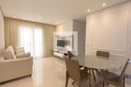Sala de apartamento para alugar com 2 quartos, 68m² em Jardim Tupanci, Barueri