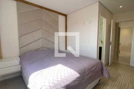 suíte de apartamento para alugar com 2 quartos, 68m² em Jardim Tupanci, Barueri