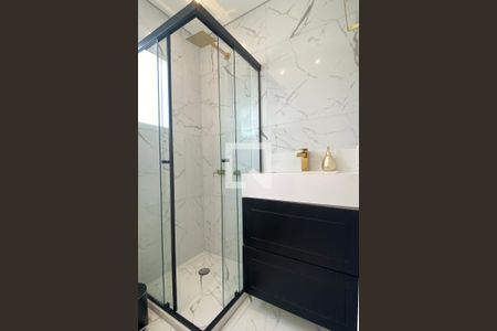 Apartamento para alugar com 68m², 2 quartos e sem vagaBanheiro da Suíte