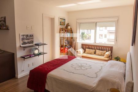 Suíte 1 de apartamento à venda com 3 quartos, 115m² em Passo D’areia, Porto Alegre