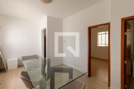 Casa à venda com 178m², 4 quartos e 1 vaga Casa à venda com 178m², 4 quartos e 1 vagaCopa
