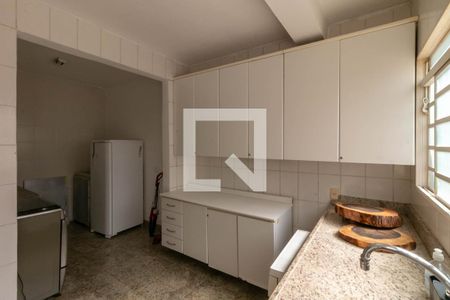 Casa à venda com 178m², 4 quartos e 1 vaga Casa à venda com 178m², 4 quartos e 1 vagaCozinha