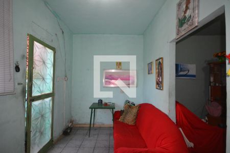 Casa para alugar com 80m², 2 quartos e sem vagaSala