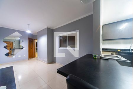 Sala de apartamento à venda com 2 quartos, 55m² em Vila Linda, Santo André