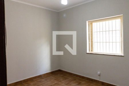 Casa para alugar com 179m², 3 quartos e 3 vagas Casa para alugar com 179m², 3 quartos e 3 vagasQuarto 2