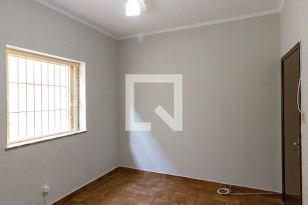 Casa para alugar com 179m², 3 quartos e 3 vagas Casa para alugar com 179m², 3 quartos e 3 vagasQuarto 2