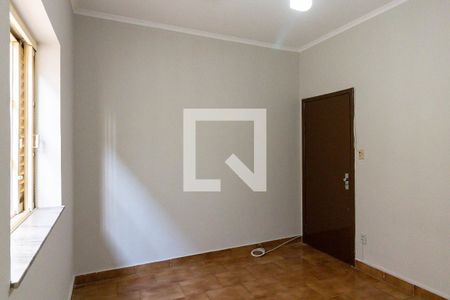Casa para alugar com 179m², 3 quartos e 3 vagas Casa para alugar com 179m², 3 quartos e 3 vagasQuarto 2