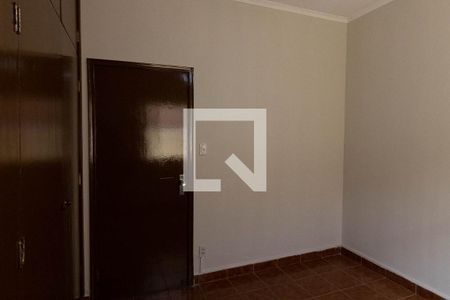 Casa para alugar com 179m², 3 quartos e 3 vagas Casa para alugar com 179m², 3 quartos e 3 vagasQuarto 3