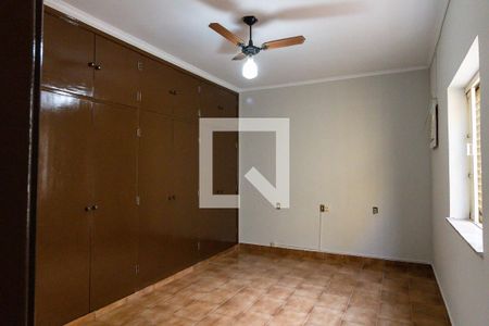 Casa para alugar com 179m², 3 quartos e 3 vagas Casa para alugar com 179m², 3 quartos e 3 vagasSuíte