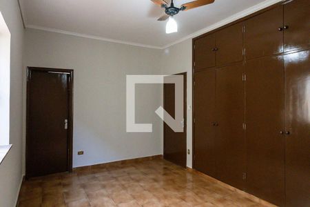 Casa para alugar com 179m², 3 quartos e 3 vagas Casa para alugar com 179m², 3 quartos e 3 vagasSuíte