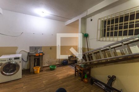 Casa à venda com 231m², 3 quartos e 1 vaga Casa à venda com 231m², 3 quartos e 1 vagaÁrea de serviço