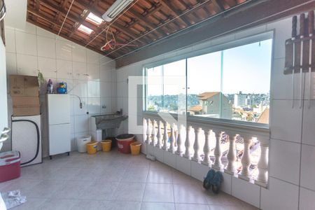 Casa à venda com 231m², 3 quartos e 1 vaga Casa à venda com 231m², 3 quartos e 1 vagaVaranda