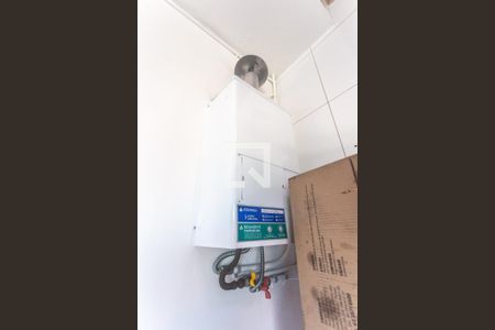 Casa à venda com 231m², 3 quartos e 1 vaga Casa à venda com 231m², 3 quartos e 1 vagaAquecedor