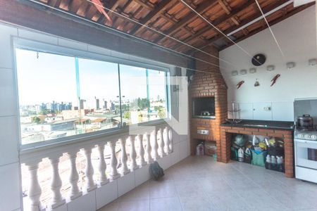 Casa à venda com 231m², 3 quartos e 1 vaga Casa à venda com 231m², 3 quartos e 1 vagaVaranda