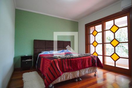 Casa à venda com 200m², 3 quartos e 1 vagaQuarto  Suíte 