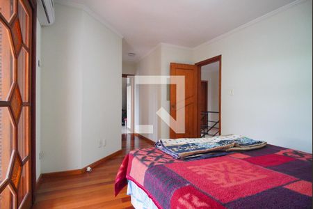 Casa à venda com 200m², 3 quartos e 1 vagaQuarto  Suíte 