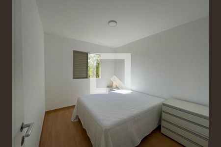 Quarto 2 de apartamento para alugar com 3 quartos, 64m² em Vila Sofia, São Paulo