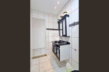 Casa à venda com 180m², 2 quartos e 1 vagaBanheiro
